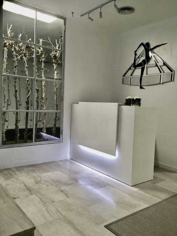 Yoga Iyengar — Yoga en Las Albarizas, Marbella
