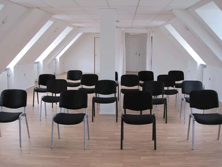 Mindfulness kursus i København — Meditation i Ørestad, København