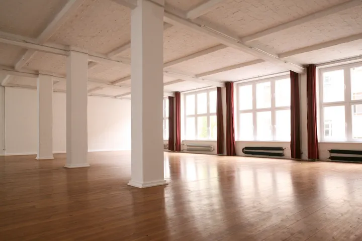 Elizaveta Poliakova @ Urbanraum — pilates-studio in Berlin — 3