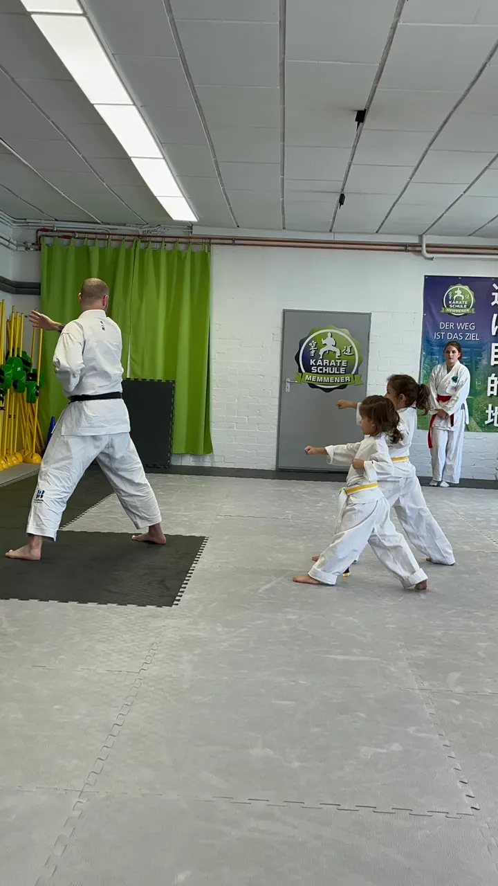 Karateschule Memmener — kampfsport-studio in Dortmund — 5
