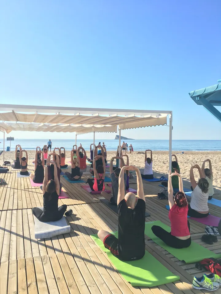 Movimiento Yoga “Con Rosa Yoga Lifestyle” — yoga-studio en Benidorm — 5