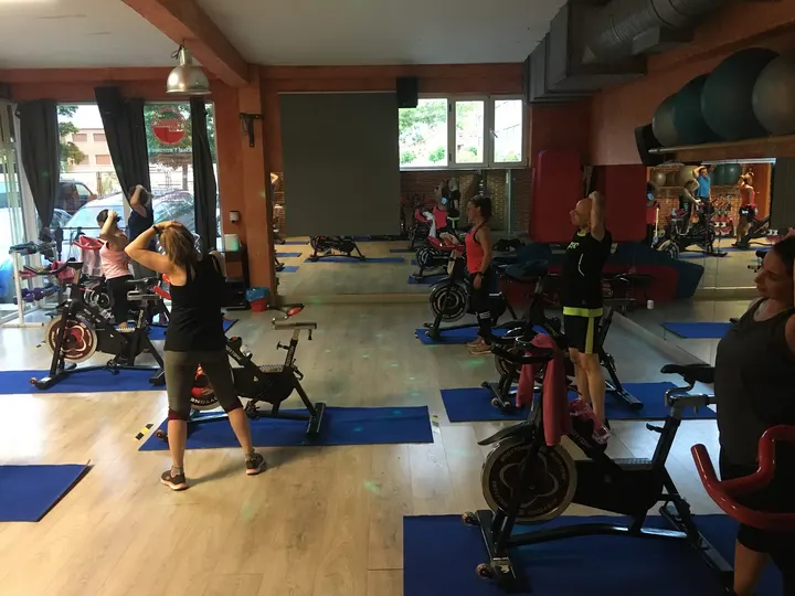 Gimnasio Cronos — CrossFit en San Antonio, Palencia