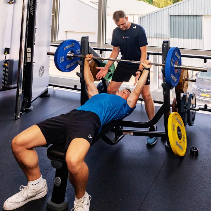 Sport- en leefstijlcentrum De Driehoek — sportschool-studio in Serooskerke — 2