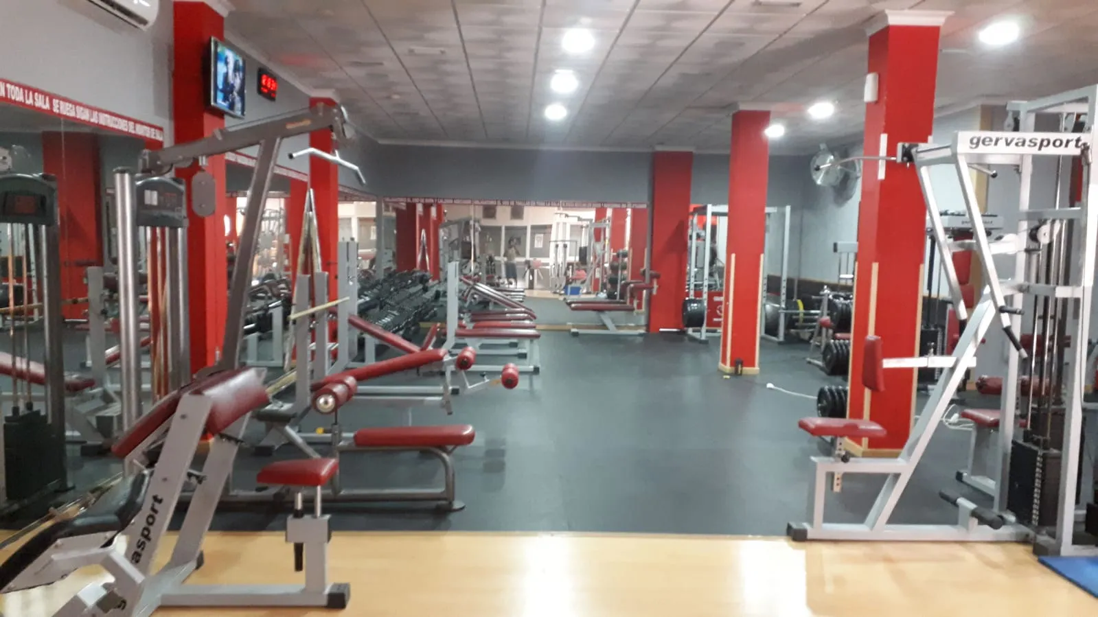 Gimnasio Cultur Sport — estudio de fitness-studio en Cantillana — 4