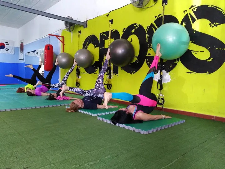 Gimnasio Cultur Sport — Estudio de fitness en Cantillana