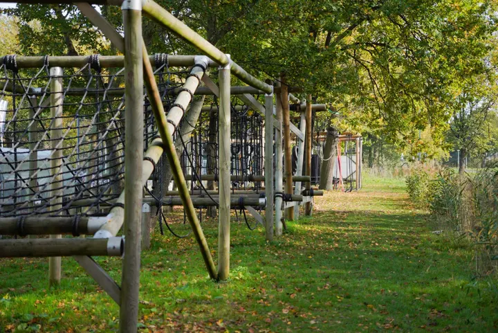 Hindernisbaan Survival Club — bootcamp-studio in Amsterdam — 5