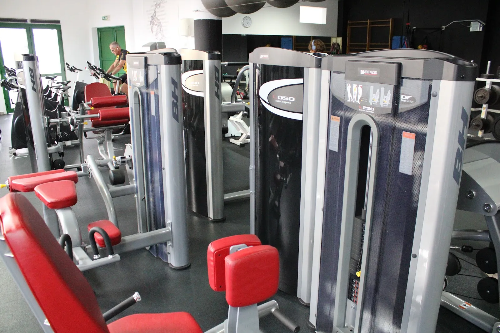Gimnasio Municipal De Tinajo — estudio de fitness-studio en Tinajo — 3