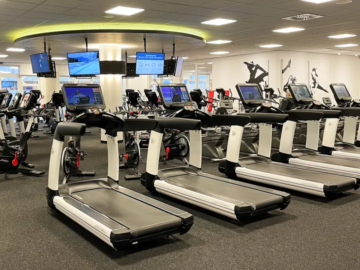 Black & White — fitnessstudio in Worms — 4