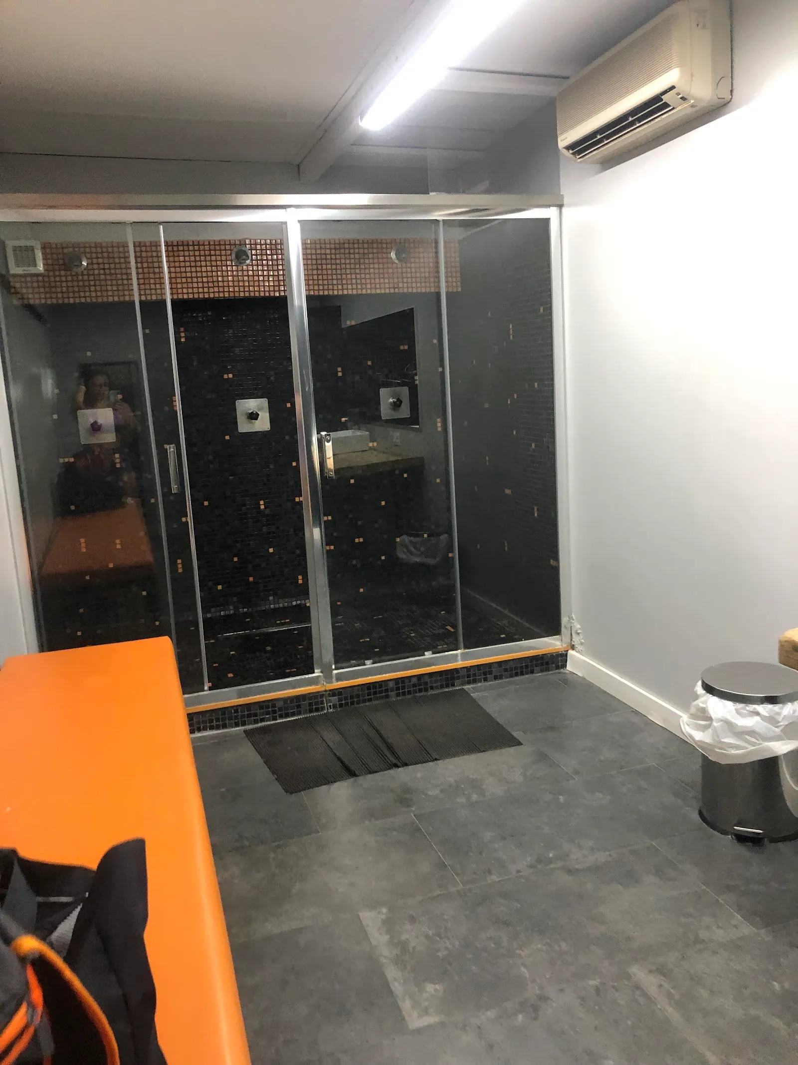 Fitroom 365 — estudio de fitness-studio en Santa Clotilde, Lloret de Mar — 2