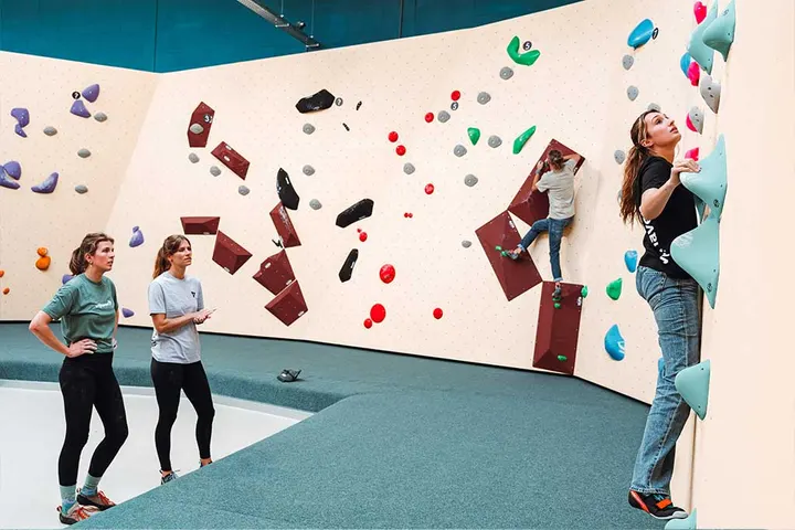 Boulderhal Vrijhaven — klimmen-studio in Deventer — 3