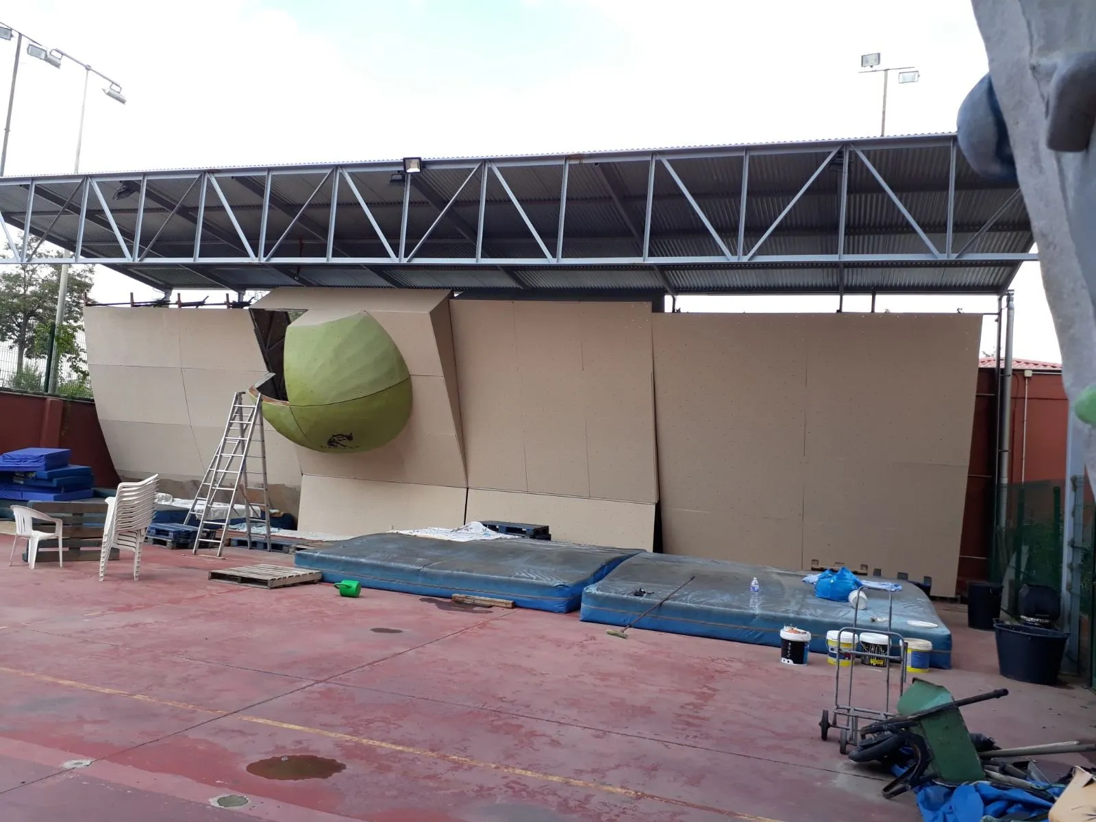 Centre Muntanyenc Sant Llorenç — boulder-studio en Terrassa — 2