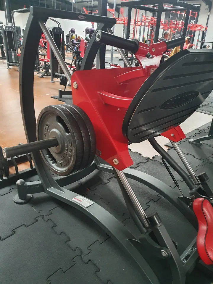 Factory Fitness — salle de fitness-studio à Miribel, Lyon — 2