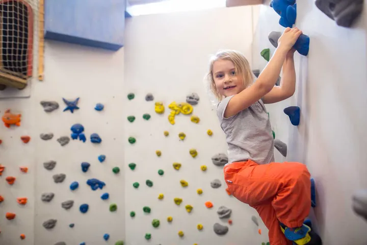 Bloc-Hütte Augsburg — Bouldern in Rechts der Wertach, Augsburg