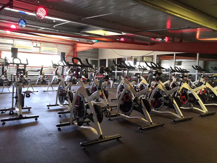 Vertical & Bushido — salle de fitness-studio à Istres — 3