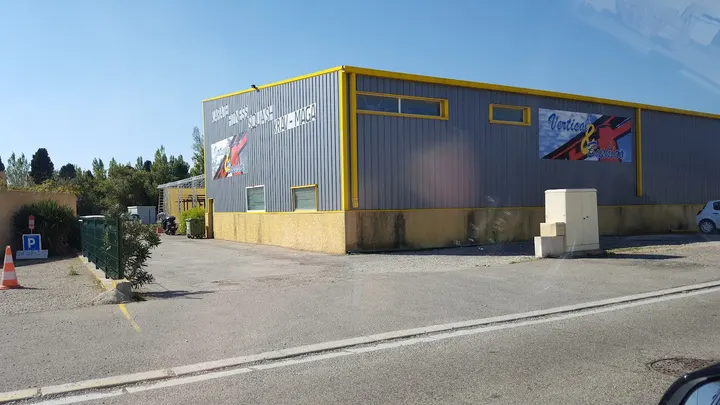 Vertical & Bushido — salle de fitness-studio à Istres — 3