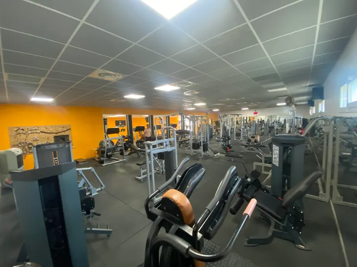 Vertical & Bushido — salle de fitness-studio à Istres — 4