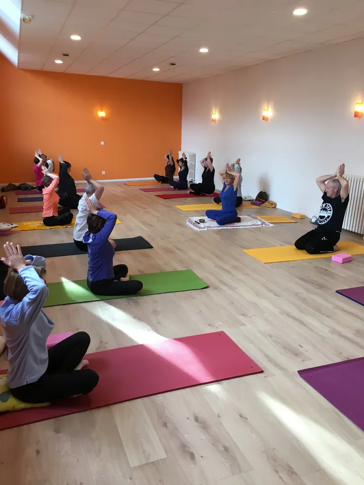 Anne Guérin Charlot — Yoga à Yzeuville, Le Mans