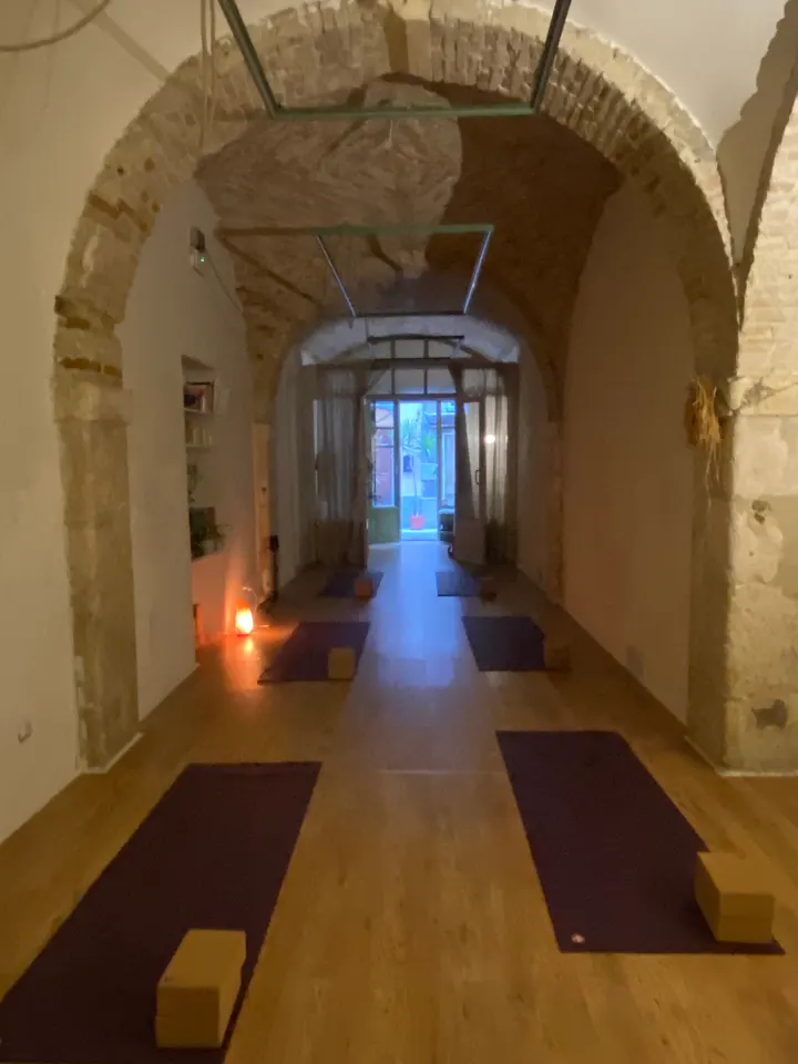 Urban Asana Asd — Yoga a Biddanoa/Villanova, Cagliari