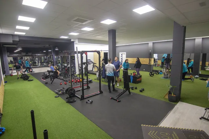 Core Training & Therapy — Entrenamiento personal en Cartagena Casco, Cartagena