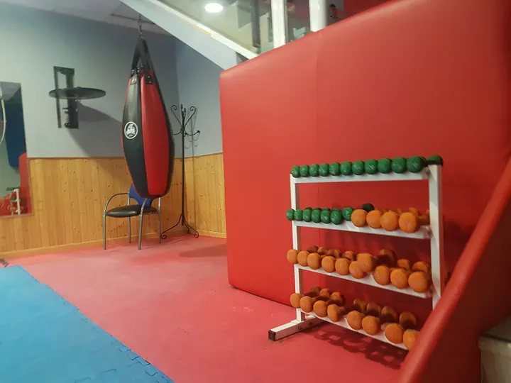 Gimnasio Fitness Center — estudio de fitness-studio en Toledo — 4
