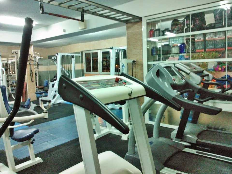 SUPERMUSCLE S.L. — fuerza-studio en Melilla — 4