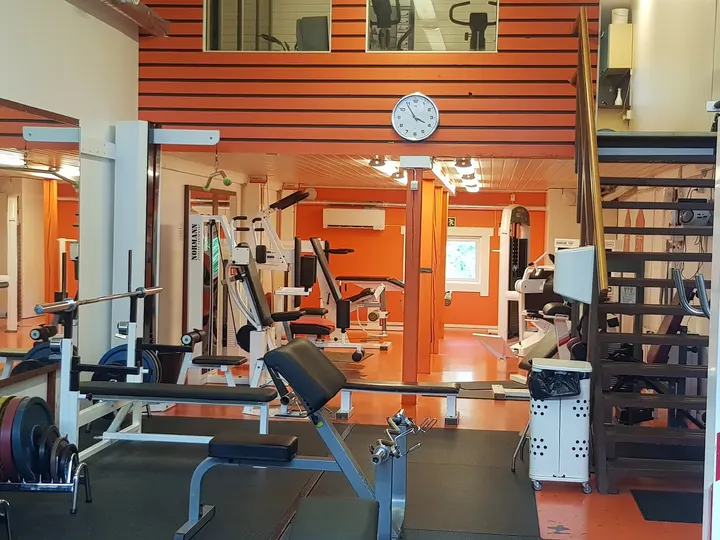 Fitnessclub2000 — fitnessstudio – Veikkola — 2