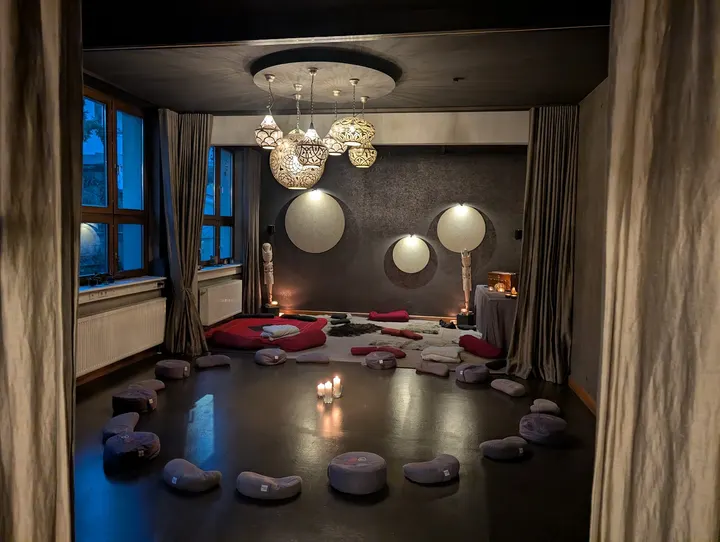 Me & Yoga DEVA Refugium — yoga-studio in Südweststadt Östlicher Teil, Karlsruhe — 3