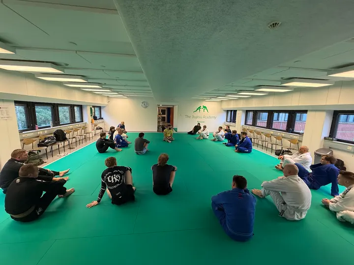 The Jiujitsu Academy Helsinki — kamppailulajit-studio – Haaga, Helsinki — 3