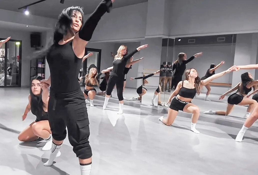 We Art Dance Center — baile-studio en Aguilar de Campoo — 2