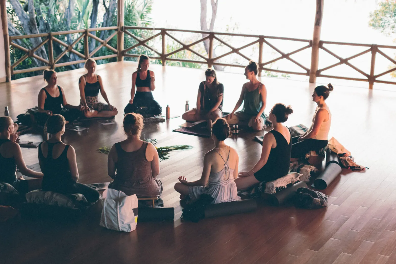 Living Yolates — yoga-studio i Hellerup — bild 3