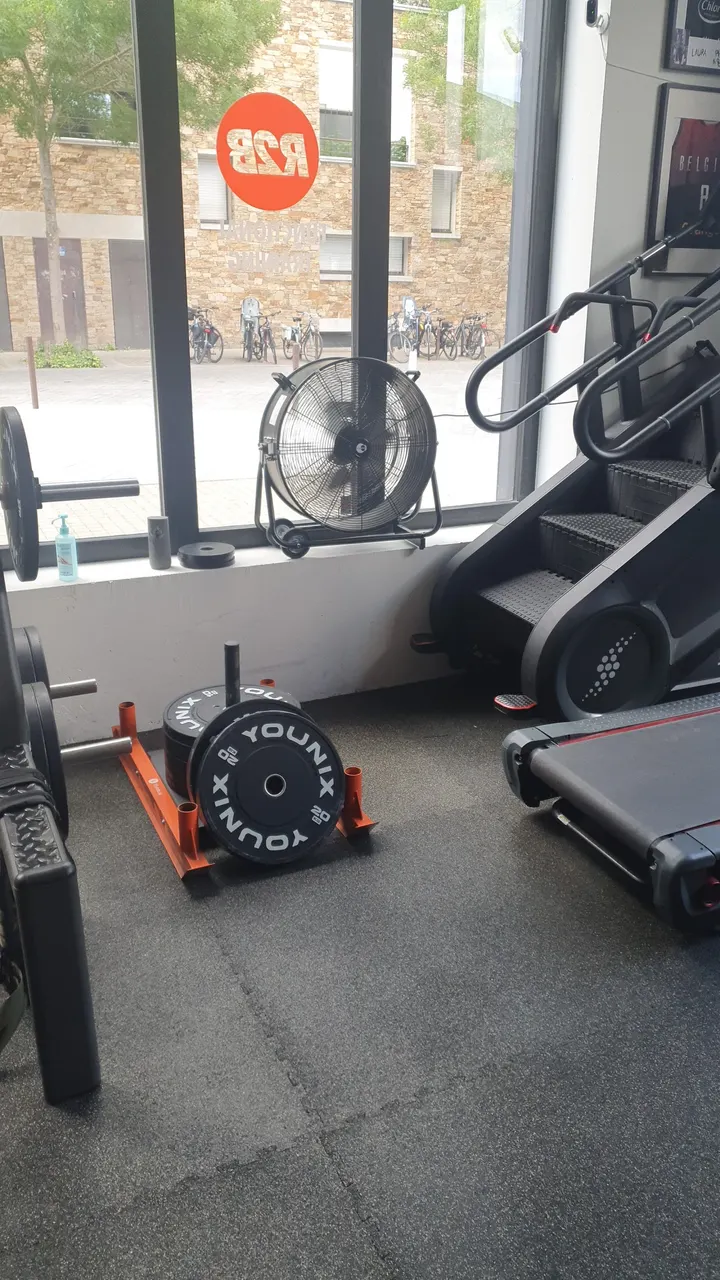 Ready 2 Become — salle de fitness-studio à Île de Nantes, Nantes — 3