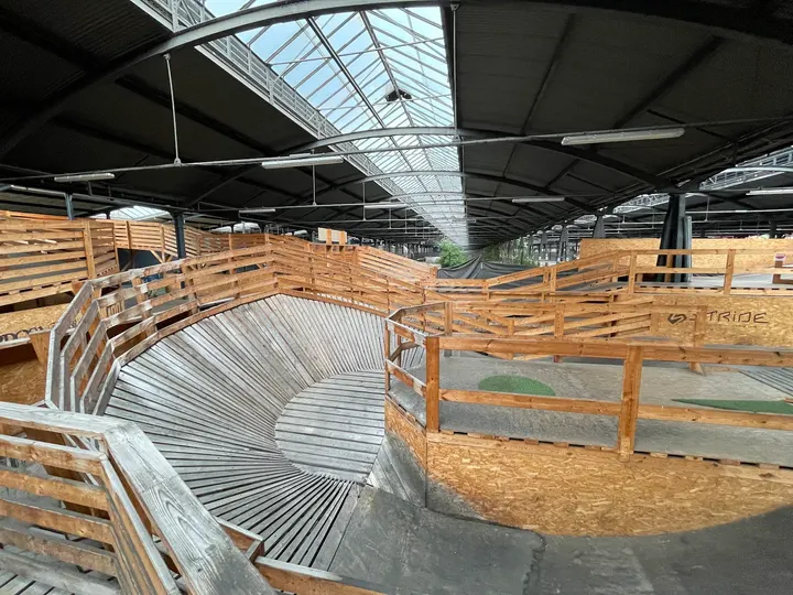 Stride Indoor Bike Park — cycling-studio à Strasbourg — 3