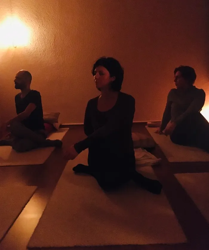 Yoga im Isenbergviertel — yoga-studio in Essen — 4