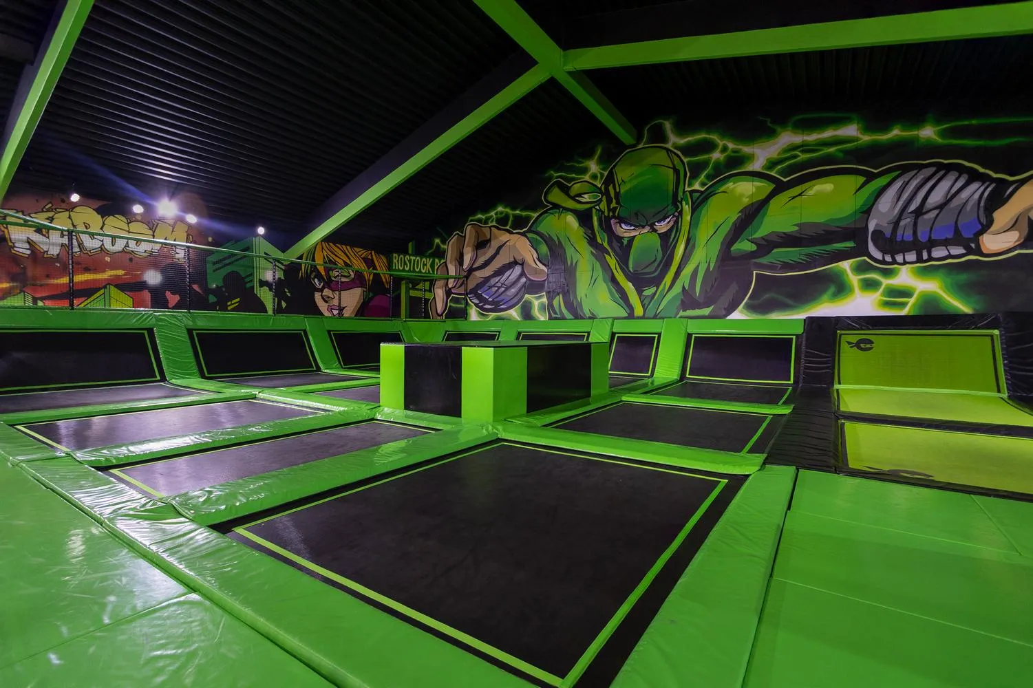 FLIP & FLY - Die Trampolin- und Action-Arena Rostock — turnen-studio in Rostock — 3