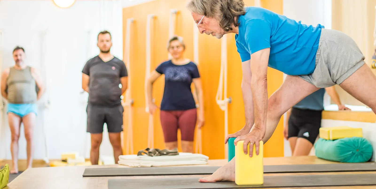 Iyengar-Yoga-München.iYoga — yoga-studio i München — 2