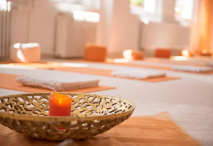 Yogaschule Mira — yoga-studio in Essen — 3