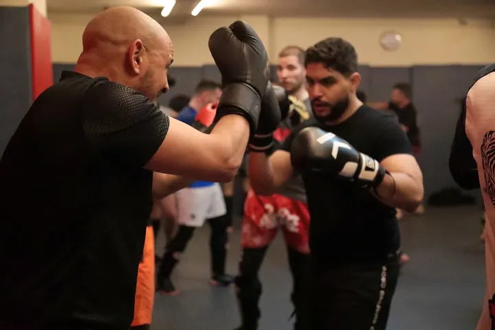 Boxe Thaï 15 Gymnase Rigoulot — arts martiaux-studio à Paris — 3