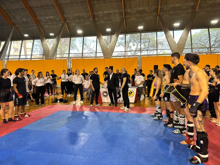 MUGENDO BADALONA — kickboxing-studio en Progrés, Badalona — 2