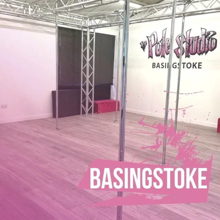 The Pole Studio — pole fitness-studio in Eastly End, Staines — 2