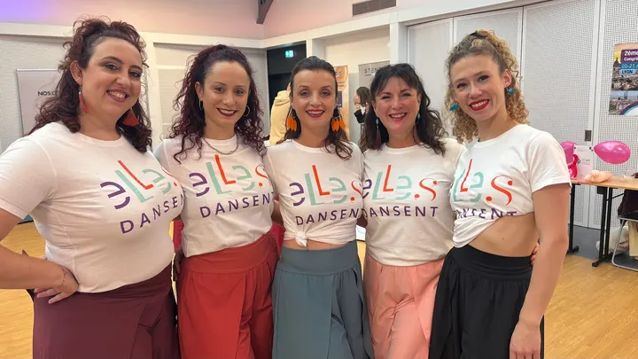 ELLES DANSENT Association Paris NewDance — danse-studio à Paris — 5