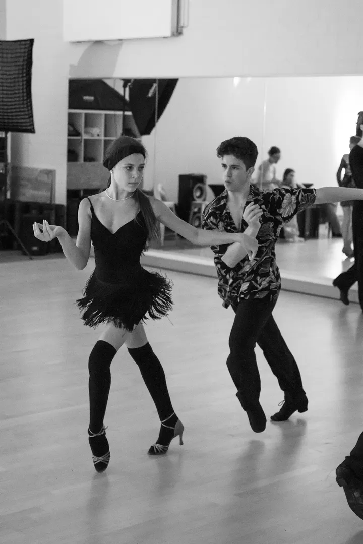 Sway Die am Wasserturm — Tanz in Westend, Berlin