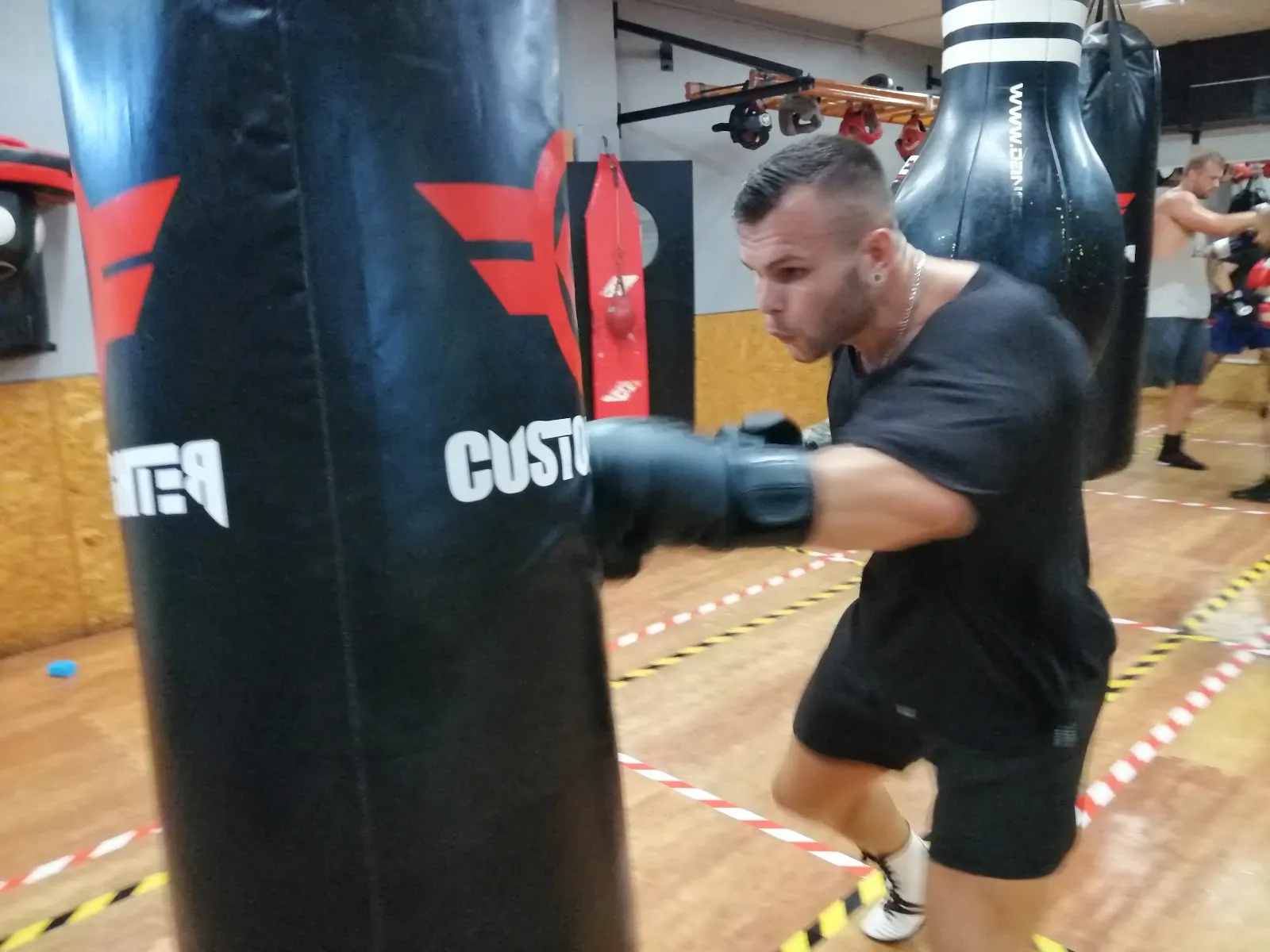 Club Deportivo Leones — estudio de fitness-studio en L'Hospitalet de Llobregat — 3