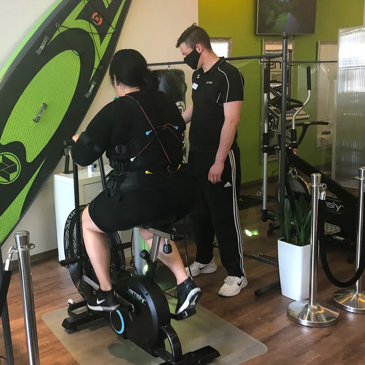 Emsly EMS Training Düsseldorf — ems-training-studio in Düsseldorf — 5