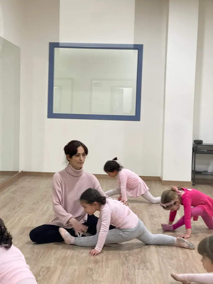 Escuela De Baile Ritmos — baile-studio en Gran Via, Valencia — 3