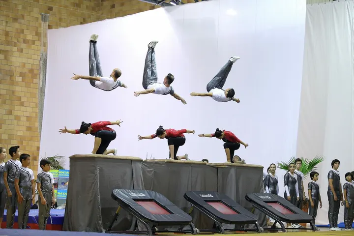 Amadora Gimno Clube — ginástica-studio em Alfragide, Lisboa — 3