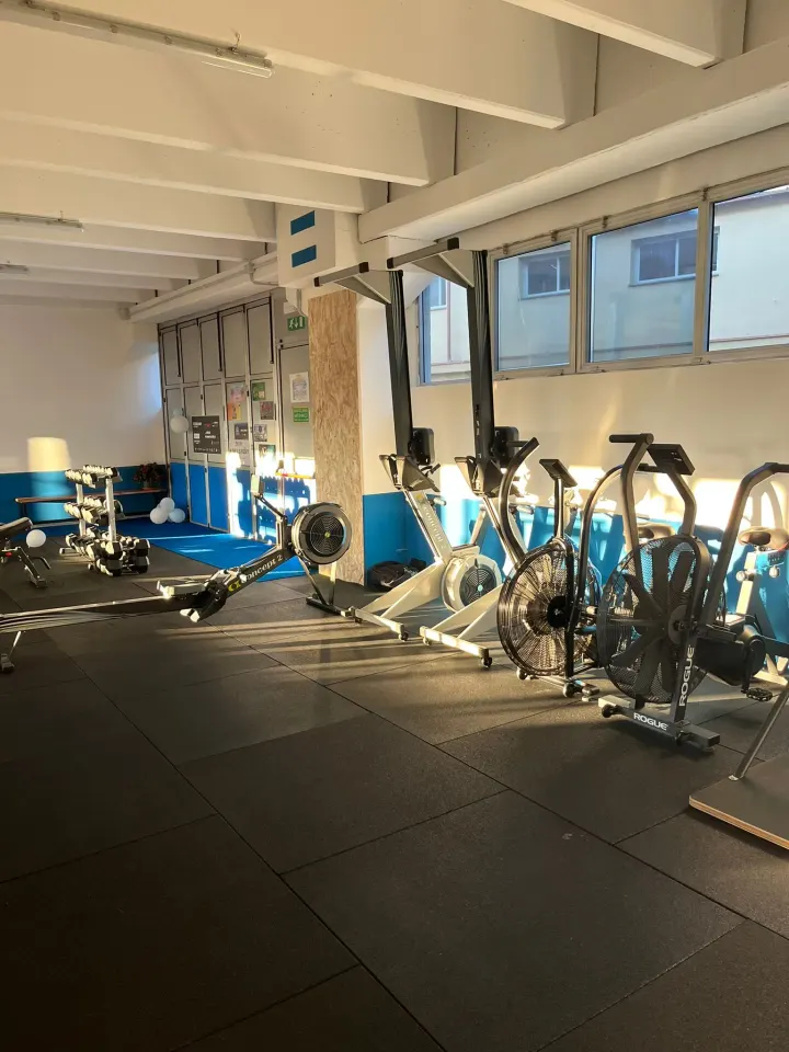 Barbell Sunrise — Sala pesi a Borzoli, Genova