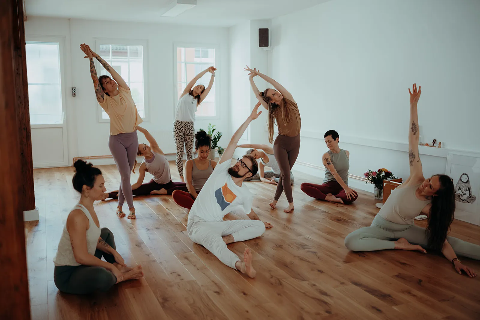 BEING SPACE 1 & 2 | Yoga • Movement • Sound • Cacao — yoga-studio i Hamburg — 3
