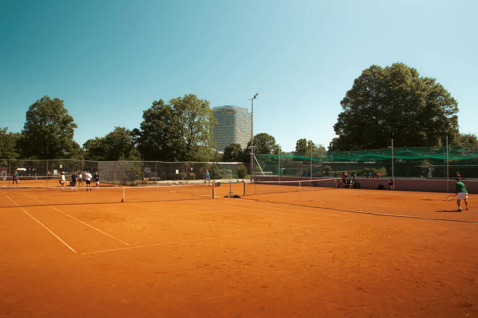 TENNISMEISTEREI — funktionell träning-studio i München — 2