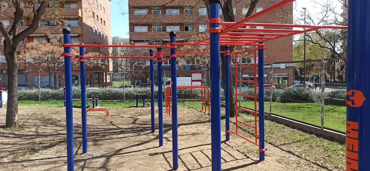 Área de calistenia — calisthenics-studio en Mas Iglesias, Reus — 2