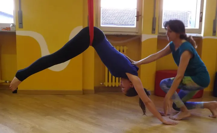 ANTIGRAVITY — acrobatica aerea-studio a Torino — 3